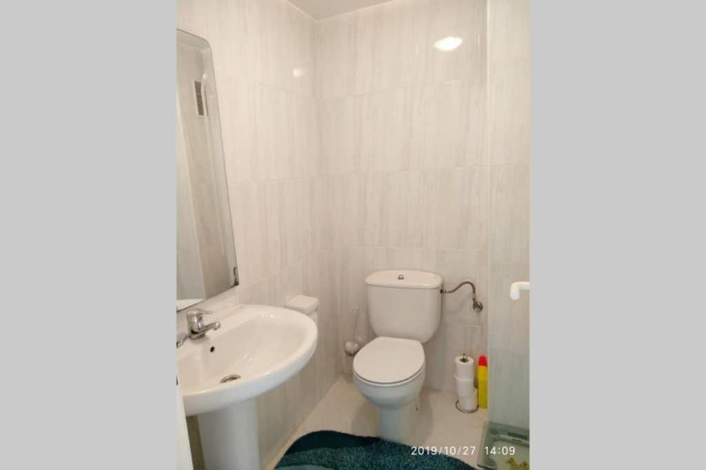 Estupendo Apartamento En Primera Linea De Playa Y Con Vistas Al Mar Denia Luaran gambar