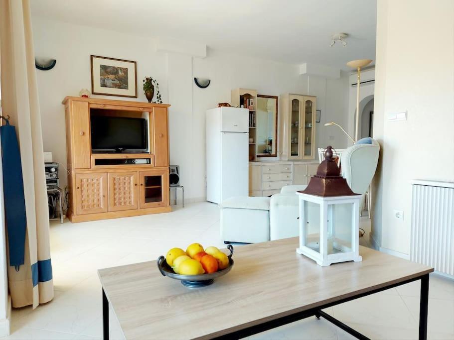 Estupendo Apartamento En Primera Linea De Playa Y Con Vistas Al Mar Denia Luaran gambar