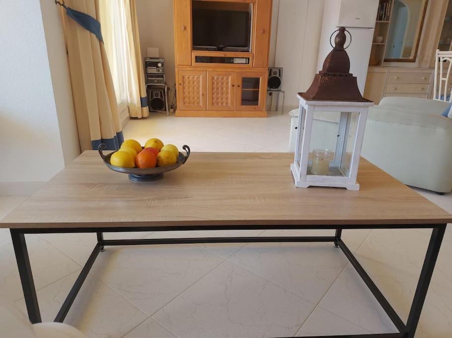 Estupendo Apartamento En Primera Linea De Playa Y Con Vistas Al Mar Denia Luaran gambar